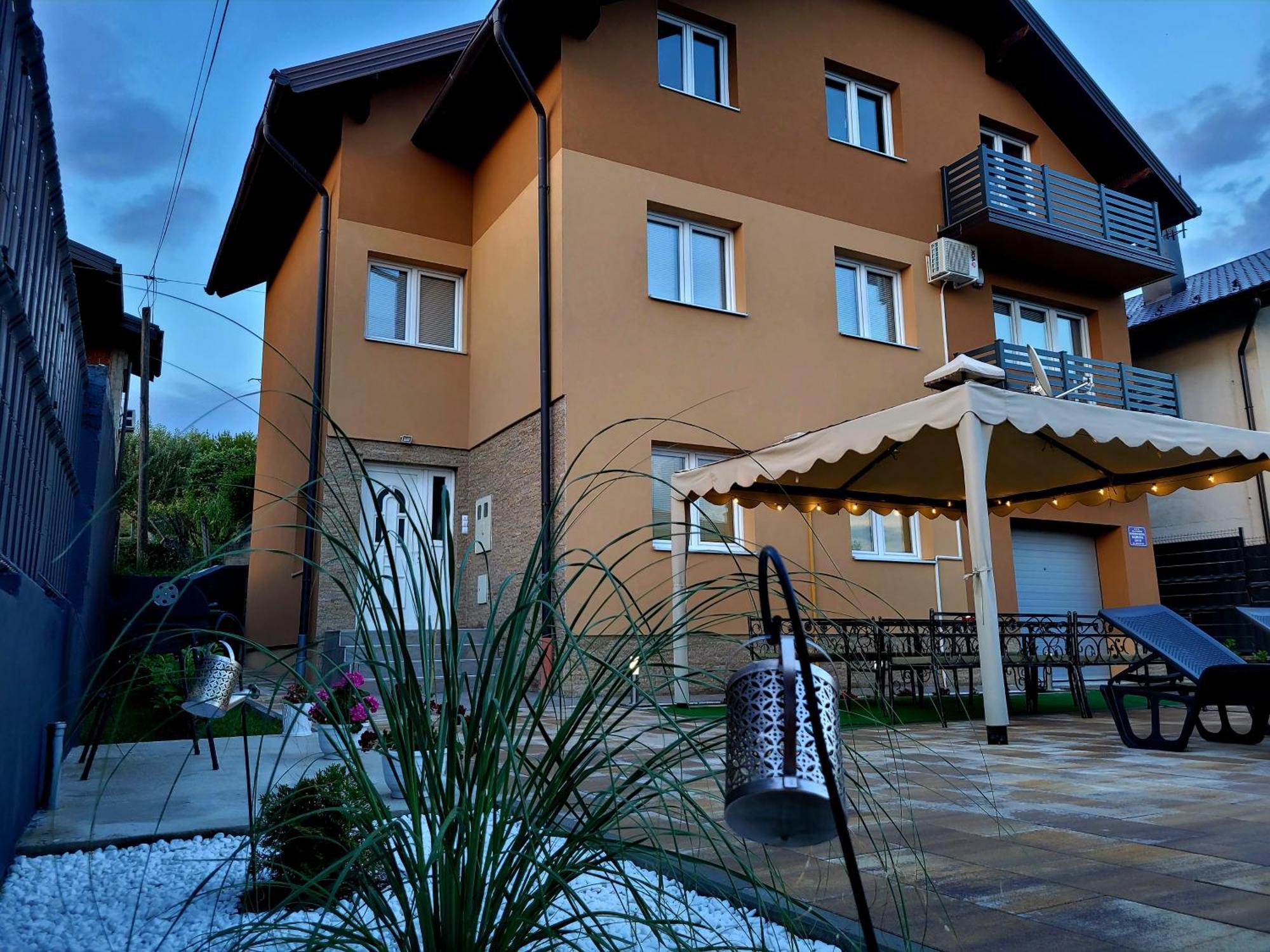 Summer House Lejhana Bihać Zewnętrze zdjęcie